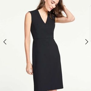 ⚡FLASH SALE⚡Ann Taylor Sheath LBD💙⛈